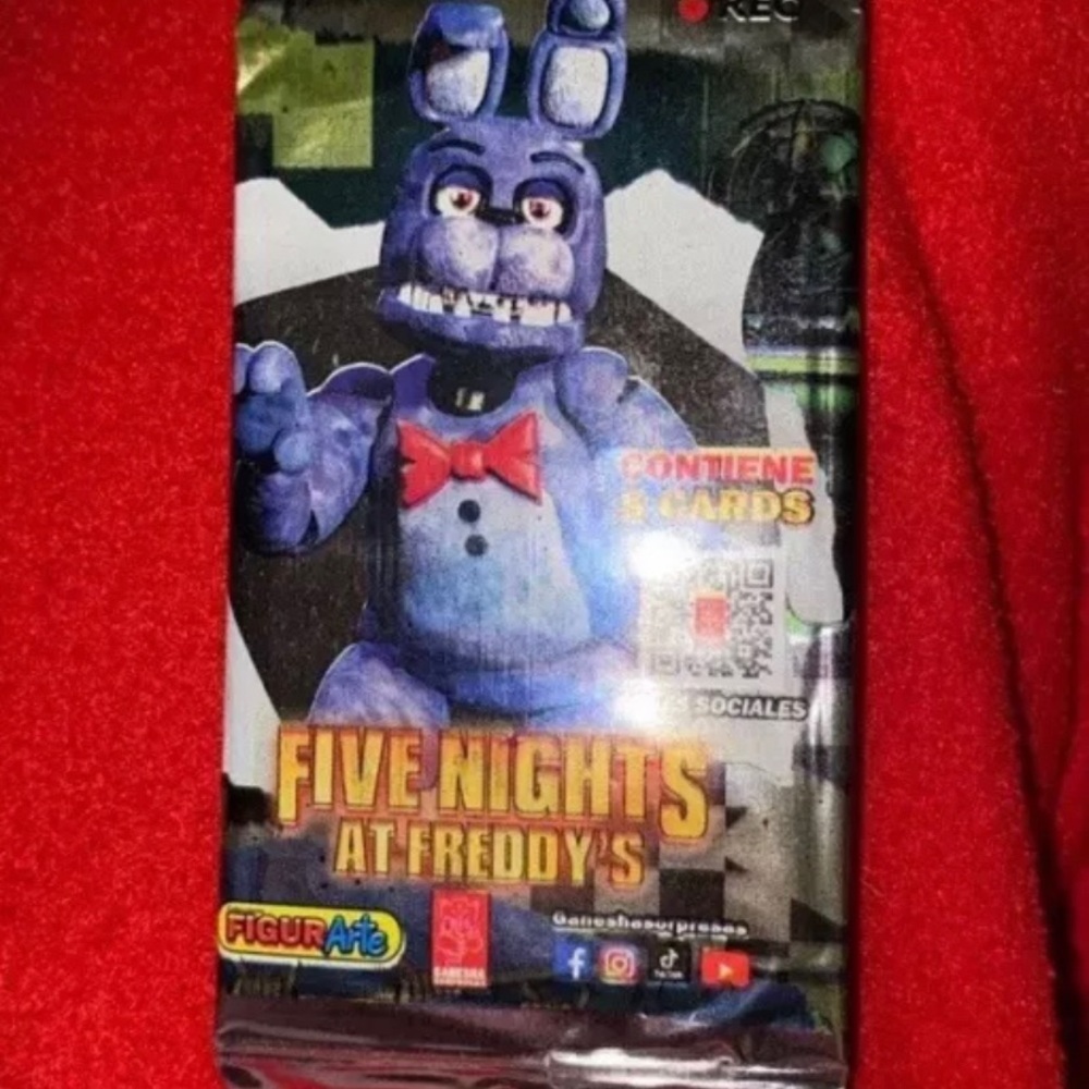Figurarte Five Nights At Freddy’s FNAF 5 Card Pack from Mexico